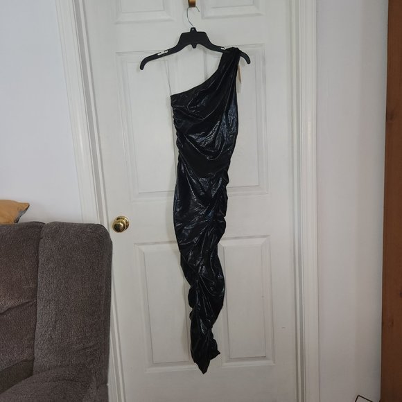 Jireh clothing company, black dress, asymmetrical chic, size m - Picture 3 of 3